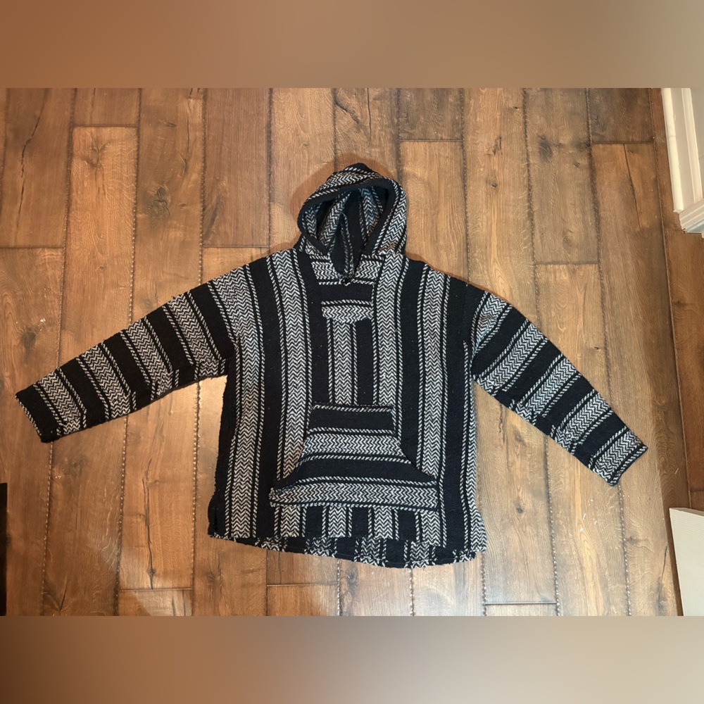 Men’s Baja Joe Baja hoodie Sweater size Large